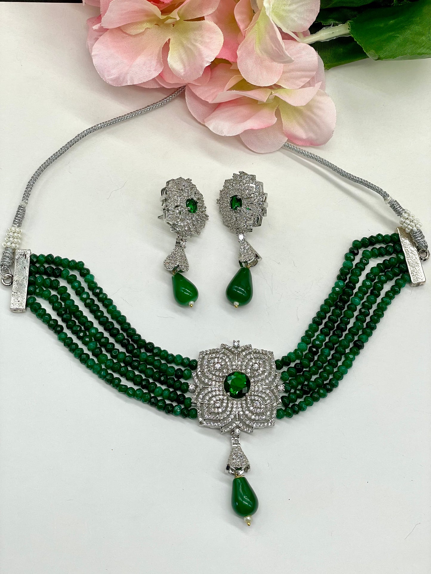 Hydrobeads Choker