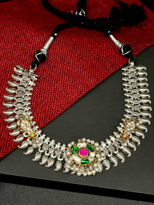 Pachi Kundan - Fish motif Necklace